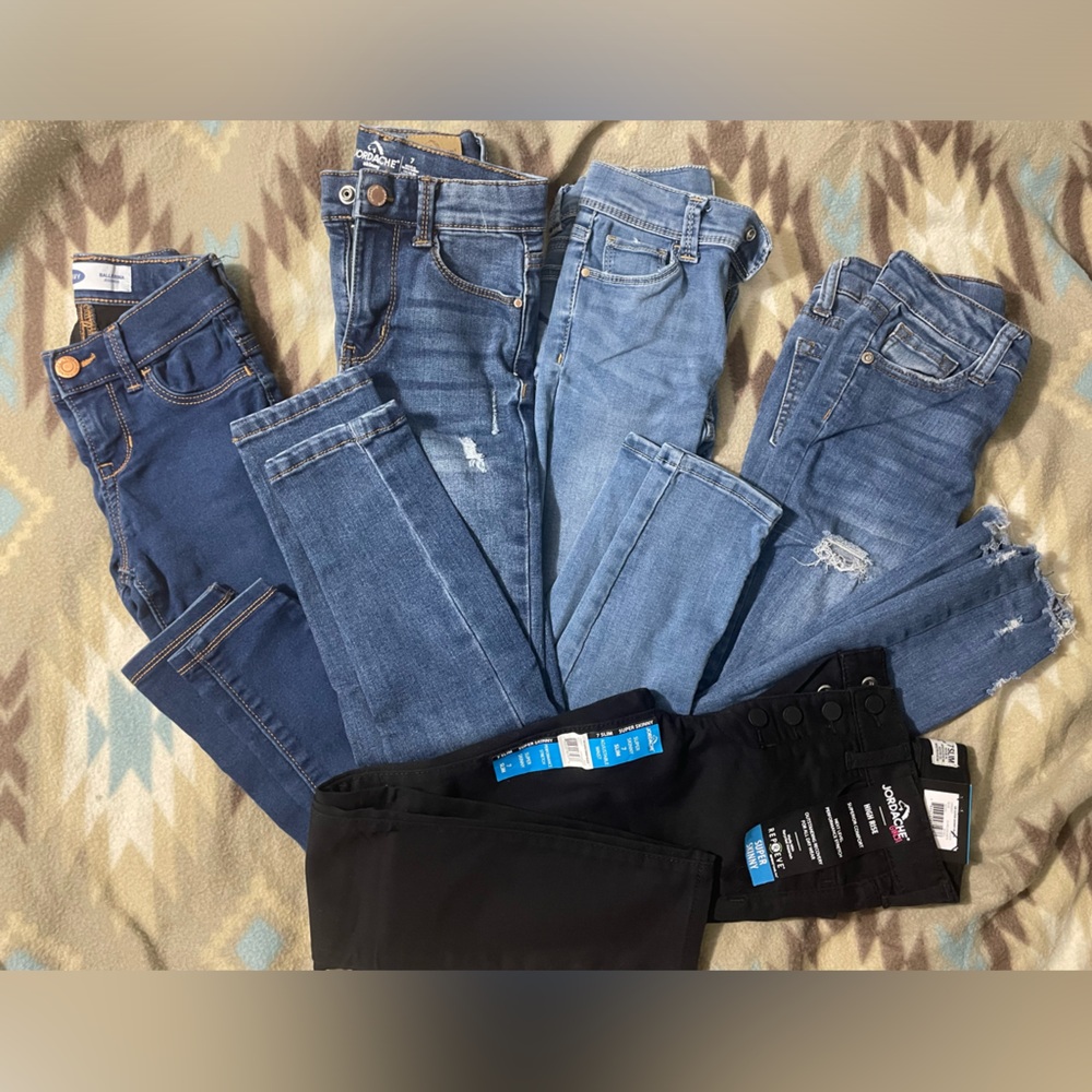 EUC bundle Girls skinny jeans size 7